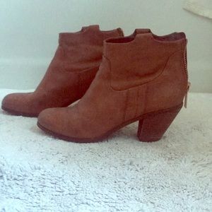 Sam Edelman Burgundy booties